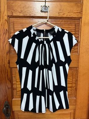 Worthington Black and White Geometric Dress